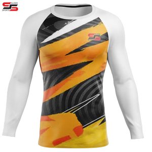 2025/26 últimos diseños de camisas de compresión unisex en tarifa barata al por mayor con sus propios diseños y estilos de Pakistán - Product Image 1