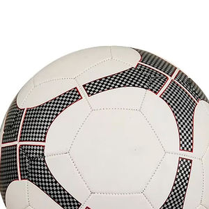 Balones de Fútbol con Logotipo Personalizado - Alta Calidad, Duraderos, Hechos en Pakistán, Colores y Tamaños Personalizados, Servicio OEM - Product Image 5