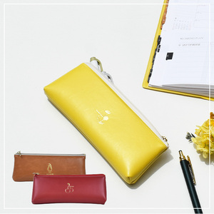 Étui à crayons en PVC Yumekirock avec compartiment de rangement pour stylos - Fermeture éclair durable et pratique pour le bureau/l'école - Product Image 2