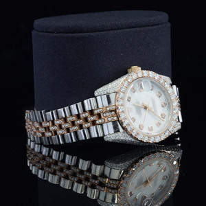 Lujoso reloj automático de dos tonos con esfera blanca Moissanite Movimiento japonés Reloj elegante y atemporal de acero inoxidable Iced Out - Product Image 6