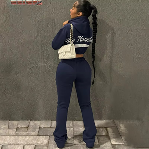 Ensemble haut à capuche et pantalon au-dessus du genou pour femme, automne 2026, style streetwear Y2K, pull sportif, sexy, élégant, gris, hauts courts - Product Image 2