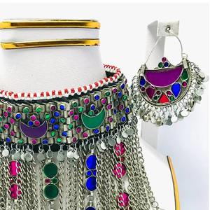 Conjunto de collar de diseño único para mujer con caja de embalaje personalizada, precio al por mayor, conjuntos de joyería afgana a granel para bodas y eventos - Product Image 3