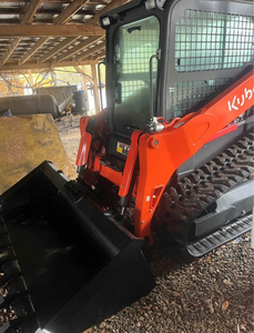 รถตักล้อยาง Kubota SVL97-2 มือสอง สำหรับงานก่อสร้าง ประสิทธิภาพสูง พร้อมปั๊ม มอเตอร์ เครื่องยนต์ เกียร์บ็อกซ์ ระบบไฮดรอลิก Huade รับประกัน 3 ปี - Product Image 4