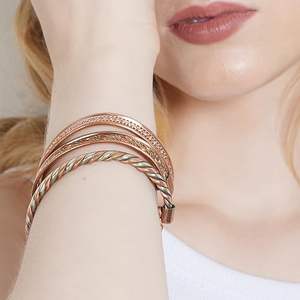 Pulsera Magnética de Salud de Alambre de Cobre Puro de Lujo, Diseño Simple, Estilo Religioso, Diseño de Color Personalizado, para Hombre y Pareja - Product Image 4