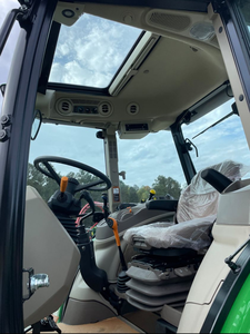 Tractor Agrícola Usado John Dear 5130M de 130HP, 4WD, Transmisión de Engranajes, con Motor de Alta Productividad - Product Image 4