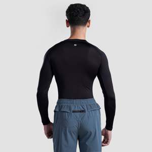 เสื้อซับในแขนยาวสีดำสำหรับผู้ชายแบบกระชับสัดส่วน - Product Image 2