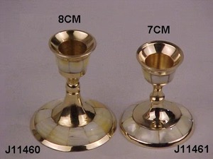 Elegante florero de latón con acabado dorado, centro de mesa de metal decorativo para mesa de comedor y decoración de boda - Product Image 5