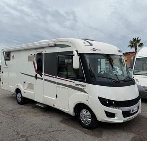Minicamper de Lujo 4x4, Autocaravana Móvil con Baño para Uso Todoterreno, con Agua y Aire - Product Image 3