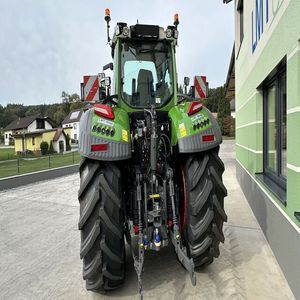 Barato YTO 90HP 100HP 110HP 120HP 130HP 4WD Tractores para maquinaria agrícola Tractores de Francia usados en venta - Product Image 4