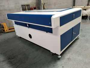 Machine de gravure et de découpe laser CO2 EXTRACNC 2026 1600*1000mm 50W de bureau pour amateurs, pour le bois, l'acrylique et le PVC - Product Image 3