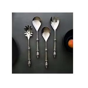 Ensemble de serveurs à salade en acier inoxydable argenté poli miroir avec poignée design Outils à salade écologiques allant au lave-vaisselle - Product Image 1