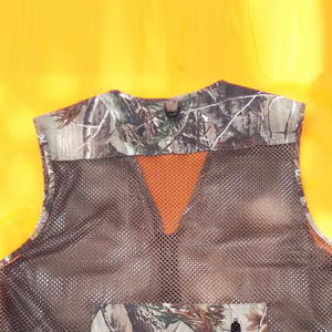 Gilet de chasse camouflage imperméable pour l'hiver, idéal pour la pêche récréative et la photographie, avec design bionique jungle - Product Image 4