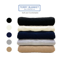 La couverture de serviettes en coton/polyester mélangé est incroyablement absorbante et luxueusement douce au toucher Couleurs classiques