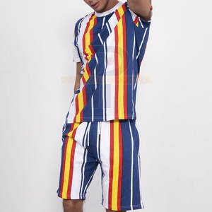 Ensemble double imprimé décontracté 2PC pour hommes-Nouveau t-shirt à manches courtes et short d'été en tissu éponge respirant et à séchage rapide en vente - Product Image 1