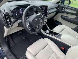 EN PERFECTO ESTADO, VOLVO XC-40 2022, TRANSMISIÓN AUTOMÁTICA, IMPECABLE - Product Image 5