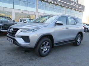 รถยนต์ฟอร์จูนเนอร์มือสอง ปี 2019-2026 รถ SUV 7 ที่นั่ง ไฟหน้า LED เกียร์อัตโนมัติ ยาง R20 ภายในตกแต่งด้วยหนัง พวงมาลัยซ้าย มีขาย - Product Image 6