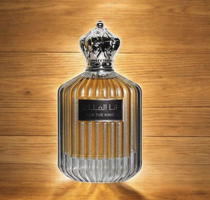 Perfume I Am the King en Botella de Vidrio para Hombre, Aroma Amaderado, Tamaño Regular, Estilo Árabe - Product Image 3