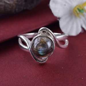 Bague en argent Labradorite élégante faite à la main avec des pierres précieuses rondes Bijoux en argent sterling 925 - Product Image 5