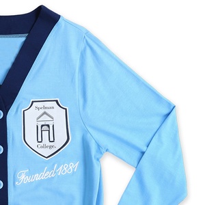 เสื้อสเวตเตอร์ถักลายทางคอวีสีเขียวสีขาวเสื้อสเวตเตอร์ถักลายทางลำลองมีกระดุมตกแต่งด้านหน้าโลโก้ตามต้องการ - Product Image 4