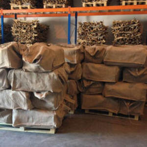 Anchoas Secas de Vietnam Sin Vapor, Provenientes del Área de Vietnam, Tamaños 3-5 y 5-7 WA84972678053 En Venta - Product Image 3