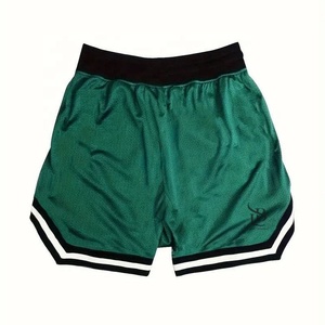 Shorts de basket-ball pour hommes de haute qualité 100% polyester en maille Vêtements de sport imprimés par sublimation personnalisés avec logo - Product Image 2