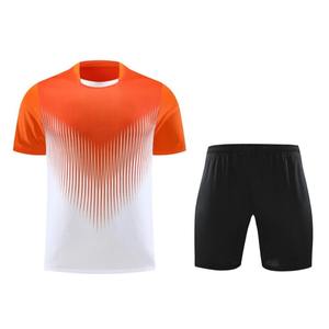 Combinaison de football de couleur dégradée personnalisée de qualité supérieure uniformes de football à séchage rapide chemise vêtements de football sublimés personnalisés - Product Image 3