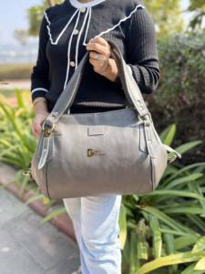 Conjunto de bolso tote y bandolera de cuero genuino, dos elegantes bolsos en oferta, los últimos diseños de bolsos para mujer de uso múltiple. - Product Image 5