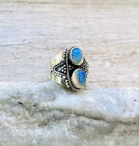 Anillo de forma redondeada turquesa y plateada, piedra preciosa blanca Natural, regalo de aniversario tratado térmicamente para mujeres y niñas - Product Image 2