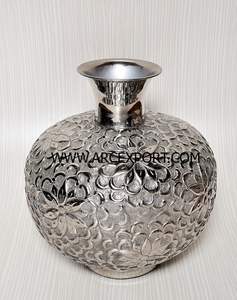 Jarrón Redondo de Metal Plateado Antiguo Más Vendido, Jarrón Decorativo para Mesa de Hotel, Jarrón de Piso de Estilo Costero al Precio Más Bajo - Product Image 2