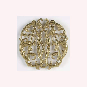 Modern Stainless Steel <b>Trivet</b> and Tray with Lid Durable, Eco-Friendly, and Reusable for Everyday and Decorative Use - Product Image 3