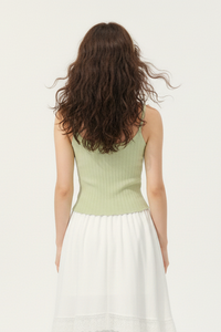 Top de punto acanalado con cuello corazón para mujer, tirantes finos, tela suave y elástica, por encima de la rodilla, color liso, transpirable y ecológico. - Product Image 3