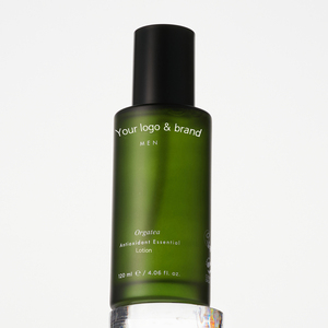 Tónico Vegano Orgánico para Hombre Enriquecido con Botánicos de Origen Coreano para una Hidratación Constante, Apariencia de Piel Bien Equilibrada, para Todo Tipo de Piel - Product Image 3