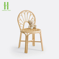 Chaise en rotin pour enfants en bois massif chaise de salle à manger pour tout-petits siège en rotin tissé couleur pastel personnalisé fête d'enfants événement prix d'usine