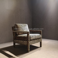 Fauteuil d'appoint de luxe italien, chaise longue contemporaine, motif brodé léopard, tissu moderne pour salon