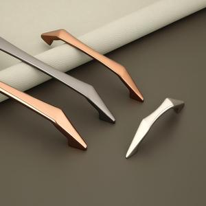 Tirador de Cajón Ajustable de Aleación de Zinc Resistente, Herraje para Gabinete con Acabado Cepillado para Cocina, Armario, Oficina y Muebles de Villa - Product Image 5