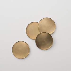 Ensemble de sous-verres en métal pour la cuisine à domicile, le café et le restaurant avec une finition élégante et durable de qualité supérieure - Product Image 2