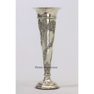 Dernière arrivée Patten Look attrayant Designer aluminium coulé couleur argent finition brillant poli décor de mariage trompette Vases - Product Image 4