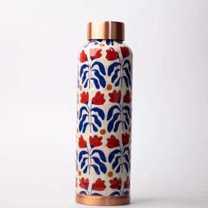 Bouteille d'eau en cuivre 2L directe d'usine avec conception de fleur martelée excellente qualité et tendance personnalisée comprend un couvercle - Product Image 3