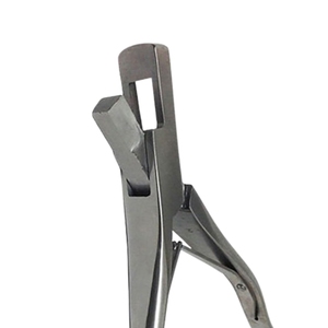 Fabricante de Pakistán, Venta al por Mayor de Instrumentos Quirúrgicos Veterinarios Reutilizables y Duraderos de Acero Inoxidable para Perforar Orejas de Ratas, Cabras y Ovejas - Product Image 5