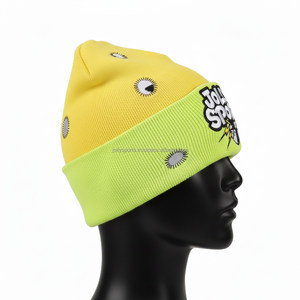 Gorro de Punto Acrílico Suave para Mujer, Color Amarillo Verde, Logotipo Bordado Personalizado, Estilo Deportivo, Gorro de Invierno Cálido, Gorro de Jacquard - Product Image 3
