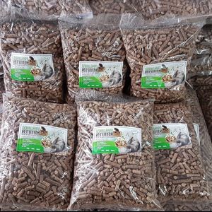 Pellets de Madera de Pino de Primera Calidad Plus-A1 de BE con 1% de Ceniza, 8% de Humedad, 4000J de Calorías para Energía de Biomasa y Cocina - Product Image 6
