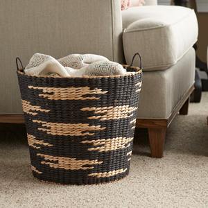 Round water hyacinth <b>basket</b> in <b>black</b> mixed <b>with</b> natural colors Handmade <b>Storage</b> <b>Basket</b> Wholesale eco-friendly Made in Vietnam - Product Image 2