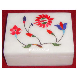 Boîte à bijoux de conception de fleur d'incrustation de marbre blanc de forme de rectangle pour le cadeau d'entreprise et la décoration à la maison importateur et exportateur d'Indien - Product Image 1