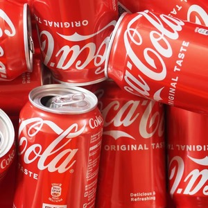 Coca Cola 330ML Cans Popular Carbonated <b>Soft</b> <b>Drink</b> for Wholesale Buyers Importers and Retail Distribution - Product Image 4