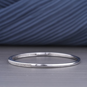 Bracelet tennis en diamant de laboratoire de 0,14 carat, or blanc 18 carats, coupe ronde brillante, bracelet pour cadeau de Noël - Product Image 6