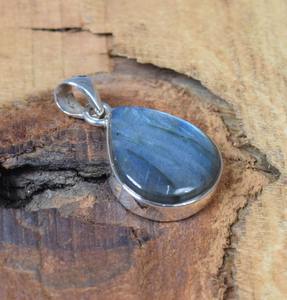 Pendentif en argent sterling 925 plaqué or au design simple avec pierre précieuse labradorite, cadeau de mariage idéal pour les amoureux, bijoux avec estampe 925 - Product Image 3