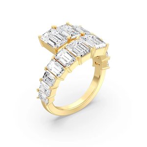 แหวนเพชรทรงเอเมอรัลด์คัทที่เพาะเลี้ยงในห้องปฏิบัติการสุดหรู - Product Image 1