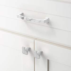 Boutons de porte d'armoire en marbre blanc, boutons de porte de cuisine avec couleur, forme et taille personnalisées, fabriqués en Inde - Product Image 2