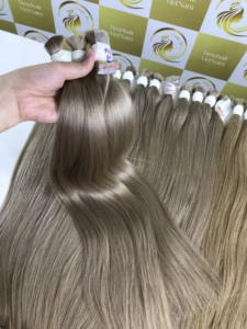 Nouvelle couleur brune décoloration blonde en vrac cheveux humains bruts non transformés vietnamien Remy doux HD en vrac 1B couleur russe vague Curl Style - Product Image 4