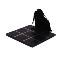 Juego de Tic Tac Toe de Diseño Tradicional Moderno en Madera Negra con Incrustaciones de Aluminio en Tono Dorado, Piezas XO a Juego, Hecho a Mano con Lujo